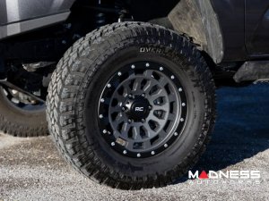 Custom Wheels (1) - Rough Country - 87 Series - Gray w/ Black Ring - 17 x 8.5 / 6 x 5.5 / +0